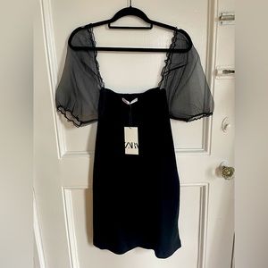 Black poof sleeve dress. Zara. Size Medium. Never worn!
